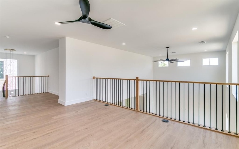 2315 Bussey Drive, Irving, TX 75062, 5 Bedrooms Bedrooms, ,3 BathroomsBathrooms,Residential,For Sale,2315 Bussey Drive,20962920