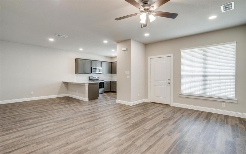 461 Glen Lake Drive, Weatherford, TX 76087, 3 Bedrooms Bedrooms, ,2 BathroomsBathrooms,Residential Lease,For Rent,461 Glen Lake Drive,20963531