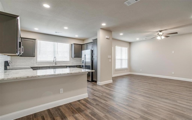 461 Glen Lake Drive, Weatherford, TX 76087, 3 Bedrooms Bedrooms, ,2 BathroomsBathrooms,Residential Lease,For Rent,461 Glen Lake Drive,20963531