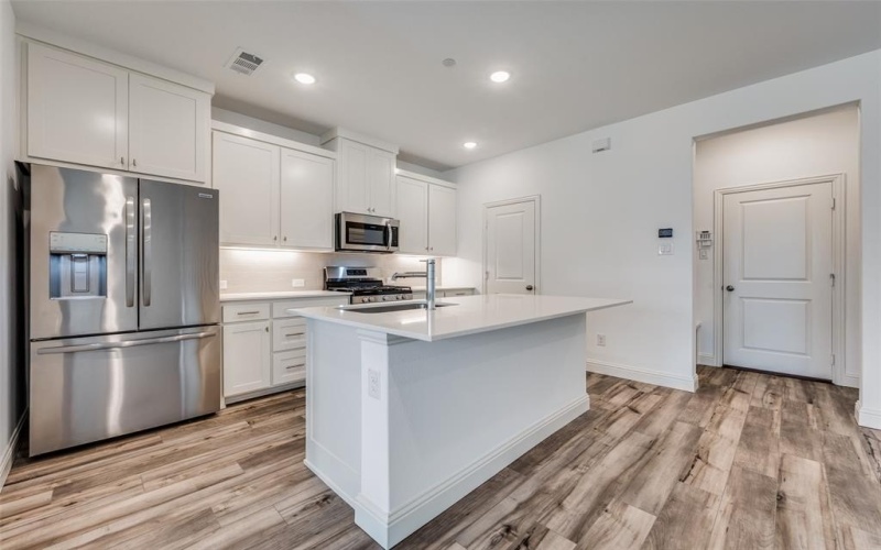 8940 Samara Street, Frisco, TX 75035, 3 Bedrooms Bedrooms, ,2 BathroomsBathrooms,Residential Lease,For Rent,8940 Samara Street,20970758