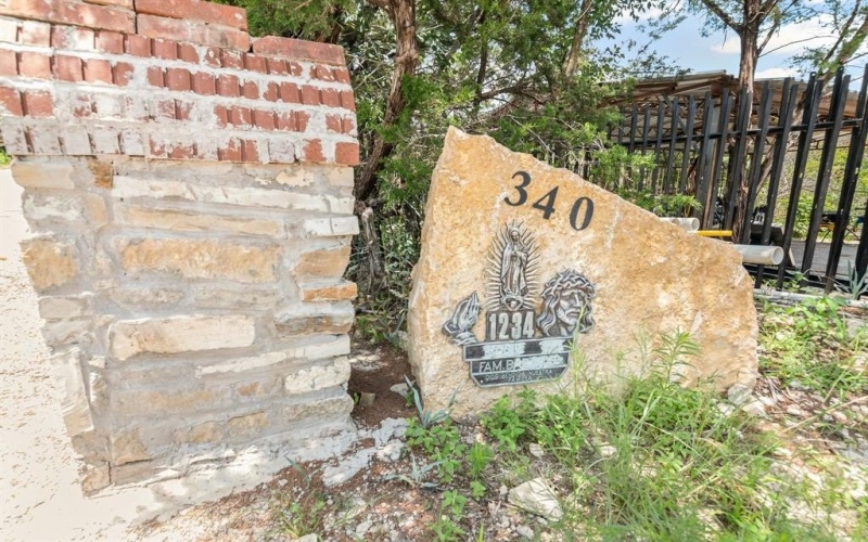 340 Western Lake Drive, Weatherford, TX 76087, 4 Bedrooms Bedrooms, ,2 BathroomsBathrooms,Residential,For Sale,340 Western Lake Drive,20971935