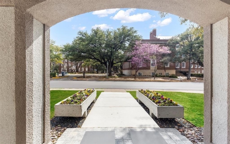 3312 Daniel Avenue #104, University Park, TX 75205, 2 Bedrooms Bedrooms, ,1 BathroomBathrooms,Residential Lease,For Rent,3312 Daniel Avenue,20980082