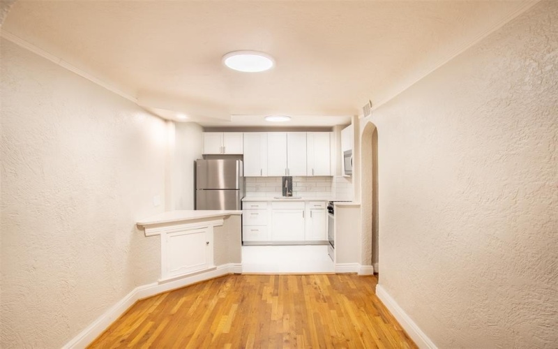 3312 Daniel Avenue #104, University Park, TX 75205, 2 Bedrooms Bedrooms, ,1 BathroomBathrooms,Residential Lease,For Rent,3312 Daniel Avenue,20980082