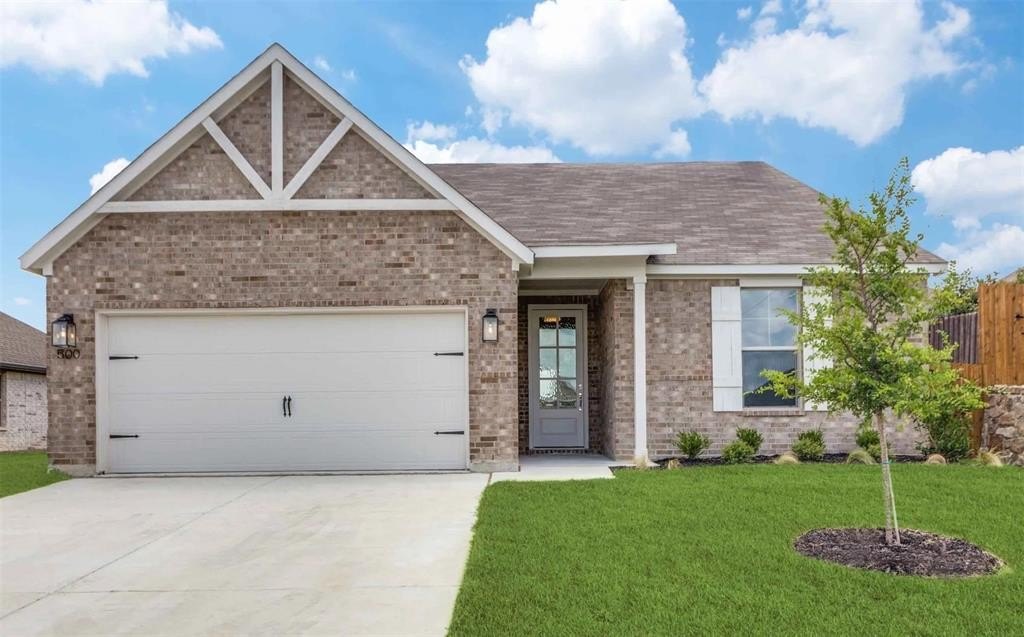 500 Lakeway Lane, Justin, TX 76247, 3 Bedrooms Bedrooms, ,2 BathroomsBathrooms,Residential,For Sale,500 Lakeway Lane,20980327