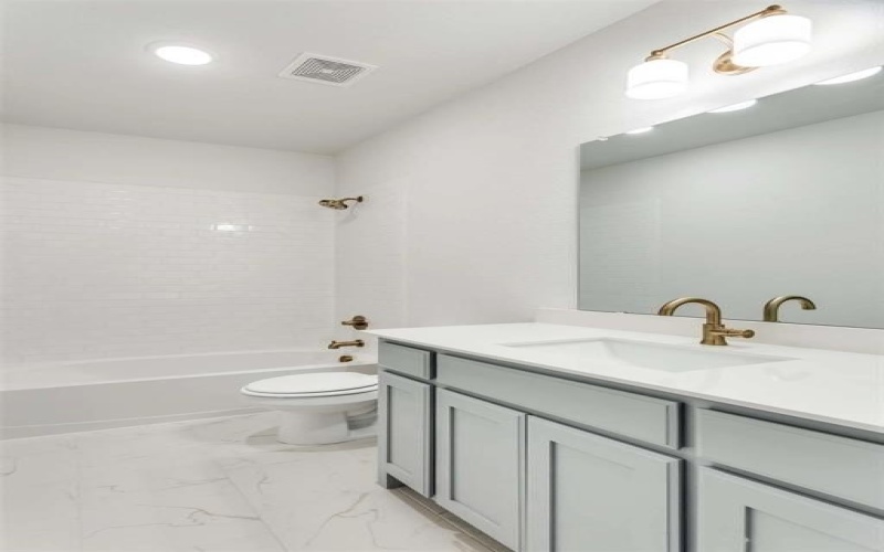 500 Lakeway Lane, Justin, TX 76247, 3 Bedrooms Bedrooms, ,2 BathroomsBathrooms,Residential,For Sale,500 Lakeway Lane,20980327