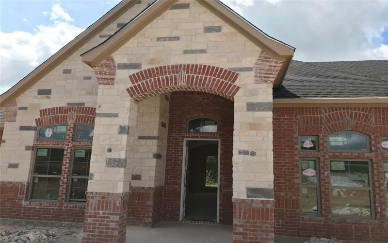 1009 Old Oaks Court, Weatherford, TX 76087, 4 Bedrooms Bedrooms, ,5 BathroomsBathrooms,Residential,For Sale,1009 Old Oaks Court,20978308