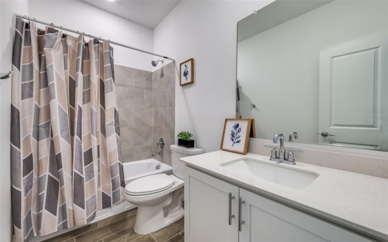 129 Invermore Drive, Little Elm, TX 75068, 5 Bedrooms Bedrooms, ,5 BathroomsBathrooms,Residential Lease,For Rent,129 Invermore Drive,20978799