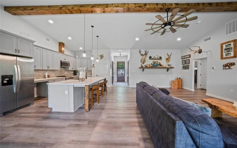 6956 Fm 36 S, Quinlan, TX 75474, 3 Bedrooms Bedrooms, ,2 BathroomsBathrooms,Residential,For Sale,6956 Fm 36 S,20979513