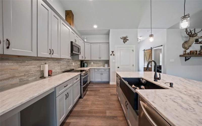 6956 Fm 36 S, Quinlan, TX 75474, 3 Bedrooms Bedrooms, ,2 BathroomsBathrooms,Residential,For Sale,6956 Fm 36 S,20979513