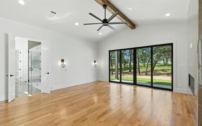 527 Royal Santana Run, Weatherford, TX 76087, 4 Bedrooms Bedrooms, ,5 BathroomsBathrooms,Residential,For Sale,527 Royal Santana Run,20979867