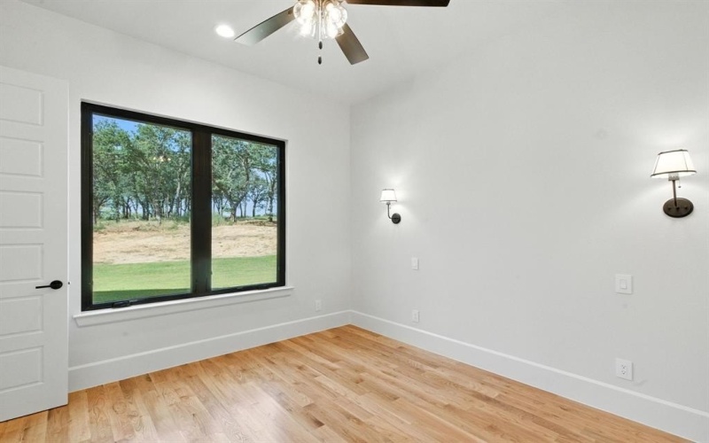 527 Royal Santana Run, Weatherford, TX 76087, 4 Bedrooms Bedrooms, ,5 BathroomsBathrooms,Residential,For Sale,527 Royal Santana Run,20979867