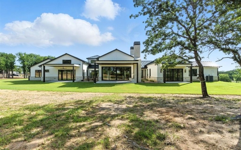 527 Royal Santana Run, Weatherford, TX 76087, 4 Bedrooms Bedrooms, ,5 BathroomsBathrooms,Residential,For Sale,527 Royal Santana Run,20979867
