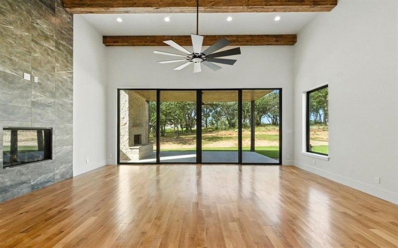 527 Royal Santana Run, Weatherford, TX 76087, 4 Bedrooms Bedrooms, ,5 BathroomsBathrooms,Residential,For Sale,527 Royal Santana Run,20979867