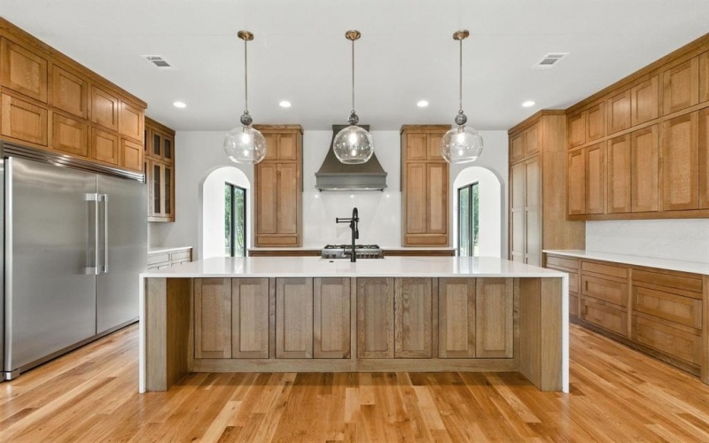 527 Royal Santana Run, Weatherford, TX 76087, 4 Bedrooms Bedrooms, ,5 BathroomsBathrooms,Residential,For Sale,527 Royal Santana Run,20979867