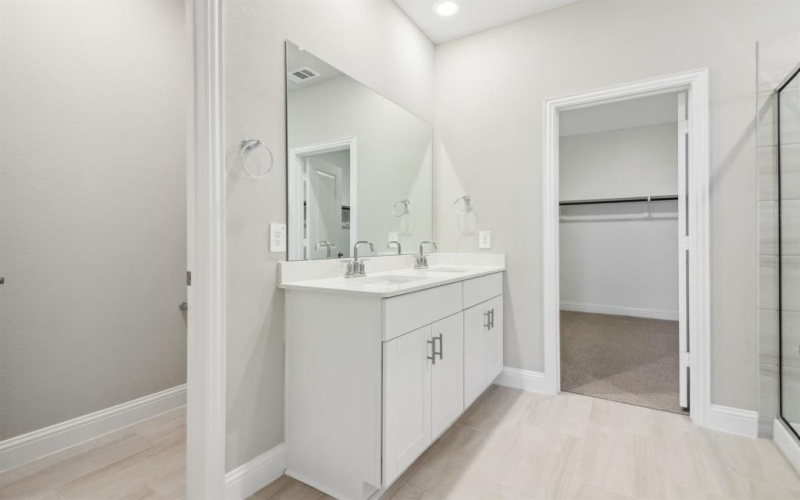 509 Stagg Street, McKinney, TX 75069, 4 Bedrooms Bedrooms, ,2 BathroomsBathrooms,Residential,For Sale,509 Stagg Street,20979957