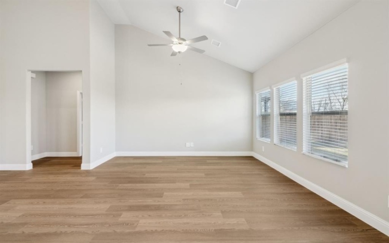509 Stagg Street, McKinney, TX 75069, 4 Bedrooms Bedrooms, ,2 BathroomsBathrooms,Residential,For Sale,509 Stagg Street,20979957
