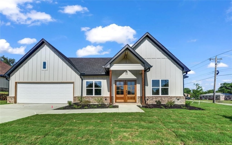 1600 Franklin Street, Weatherford, TX 76086, 4 Bedrooms Bedrooms, ,2 BathroomsBathrooms,Residential,For Sale,1600 Franklin Street,20980339