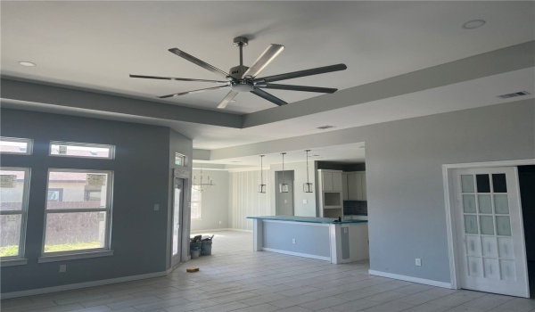 6865 La Salle Drive, Corpus Christi, TX 78414, 4 Habitaciones Habitaciones , ,2 BañosBaños,Residential,En Venta,6865 La Salle Drive,452164