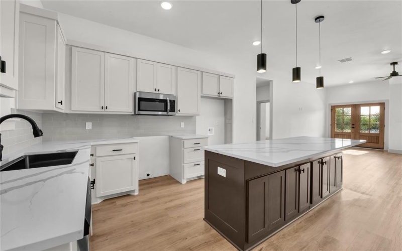 1600 Franklin Street, Weatherford, TX 76086, 4 Bedrooms Bedrooms, ,2 BathroomsBathrooms,Residential Lease,For Rent,1600 Franklin Street,20980475