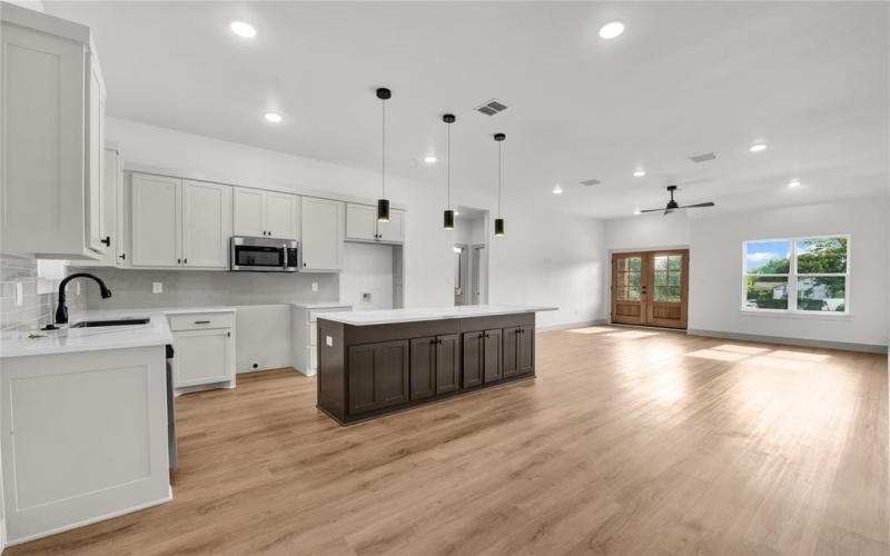 1600 Franklin Street, Weatherford, TX 76086, 4 Bedrooms Bedrooms, ,2 BathroomsBathrooms,Residential Lease,For Rent,1600 Franklin Street,20980475