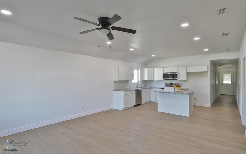 2553 Bel Air, Abilene, TX 79603, 3 Bedrooms Bedrooms, ,2 BathroomsBathrooms,Residential,For Sale,2553 Bel Air,20980533