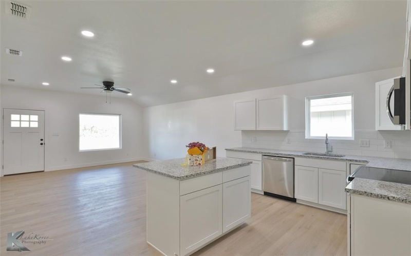 2553 Bel Air, Abilene, TX 79603, 3 Bedrooms Bedrooms, ,2 BathroomsBathrooms,Residential,For Sale,2553 Bel Air,20980533