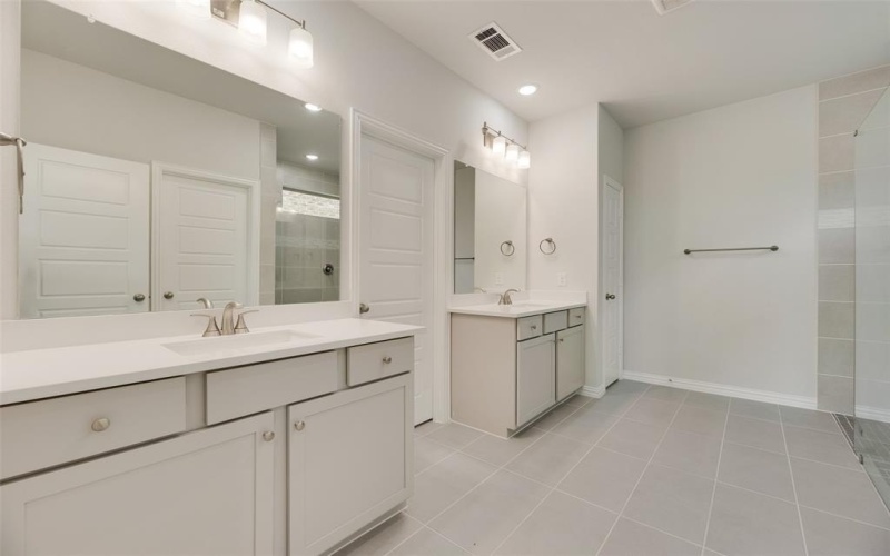 5713 Ferrers Drive, Celina, TX 76227, 4 Bedrooms Bedrooms, ,3 BathroomsBathrooms,Residential,For Sale,5713 Ferrers Drive,20980536