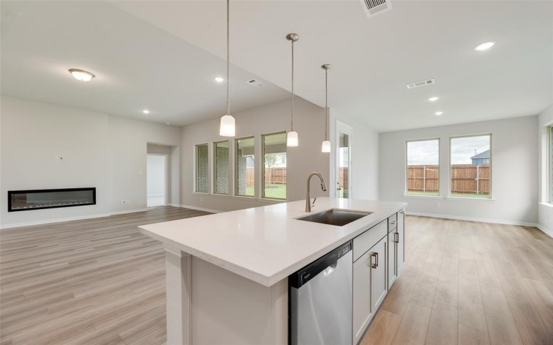 5713 Ferrers Drive, Celina, TX 76227, 4 Bedrooms Bedrooms, ,3 BathroomsBathrooms,Residential,For Sale,5713 Ferrers Drive,20980536