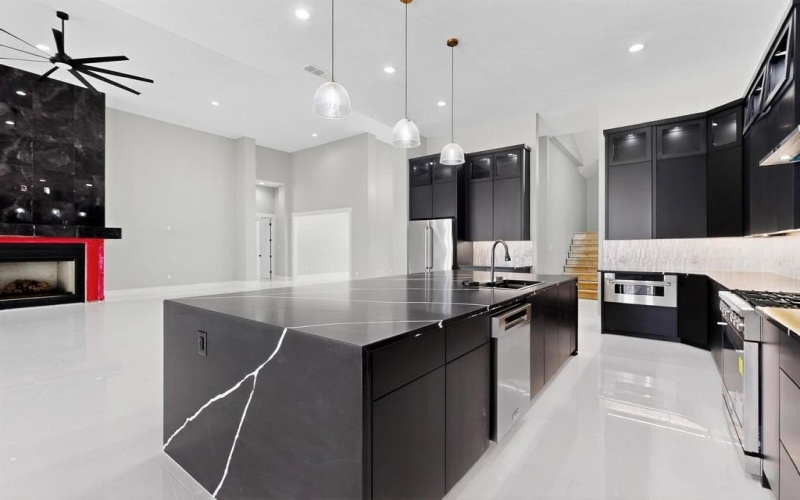 8743 Southern Shore Court, Kemp, TX 75143, 5 Habitaciones Habitaciones , ,6 BañosBaños,Residential,En Venta,8743 Southern Shore Court,20980706