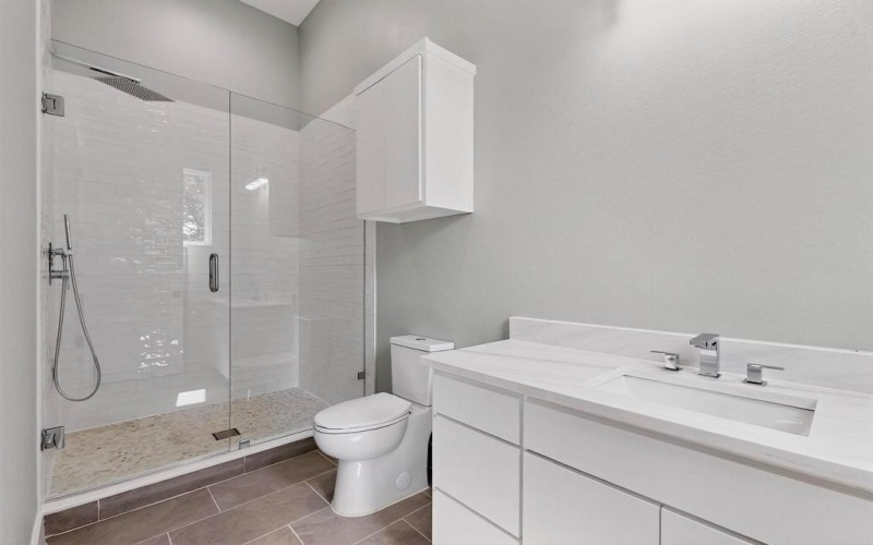8743 Southern Shore Court, Kemp, TX 75143, 5 Habitaciones Habitaciones , ,6 BañosBaños,Residential,En Venta,8743 Southern Shore Court,20980706