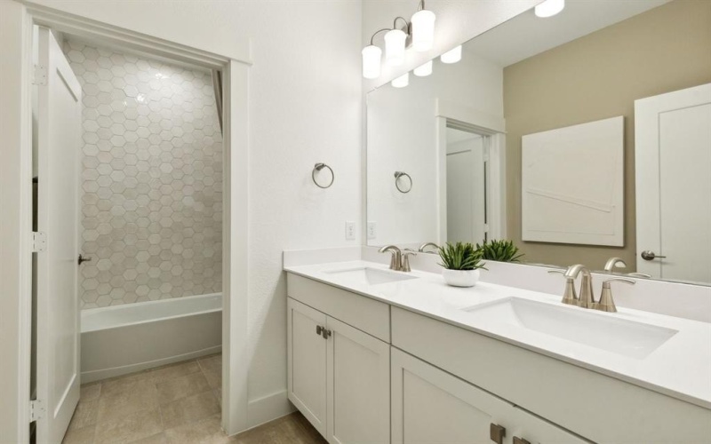 3909 Havelock Lane, McKinney, TX 75071, 5 Bedrooms Bedrooms, ,5 BathroomsBathrooms,Residential,For Sale,3909 Havelock Lane,20980738