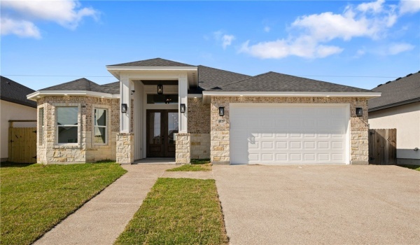 4129 Azali Drive, Corpus Christi, TX 78414, 4 Bedrooms Bedrooms, ,3 BathroomsBathrooms,Residential,For Sale,4129 Azali Drive,452179
