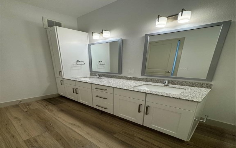 4708 W Spring Creek Parkway #3123, Plano, TX 75024, 1 Bedroom Bedrooms, ,1 BathroomBathrooms,Residential Lease,For Rent,4708 W Spring Creek Parkway,20980821