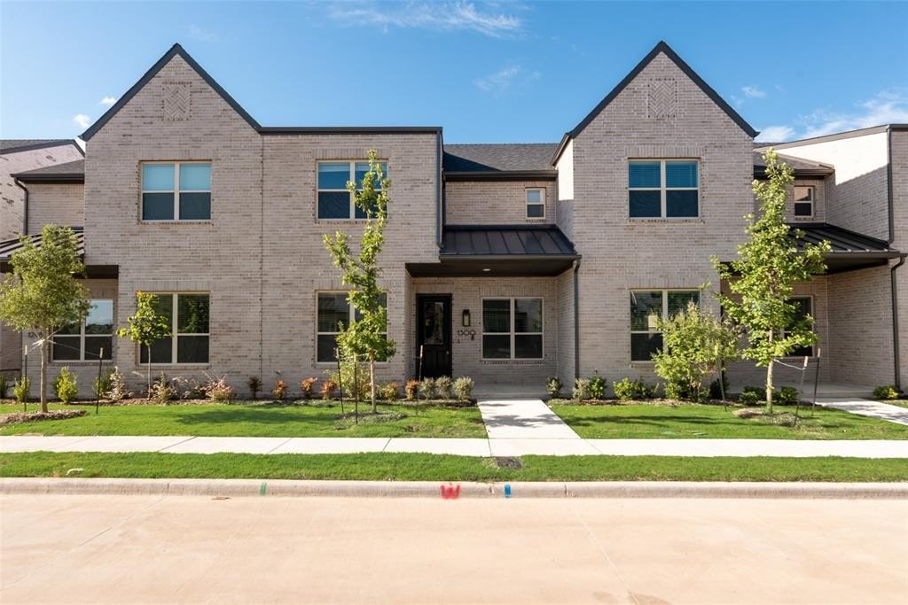 1300 Eureka Springs Street, Celina, TX 75078, 3 Bedrooms Bedrooms, ,2 BathroomsBathrooms,Residential Lease,For Rent,1300 Eureka Springs Street,20980830