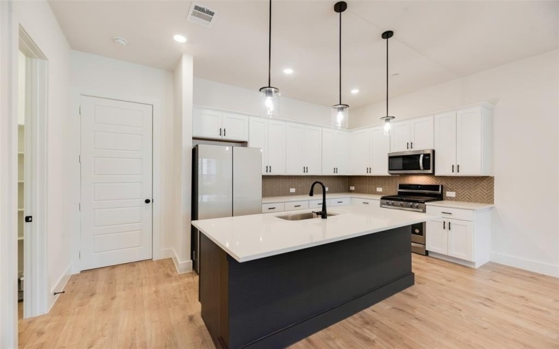 1300 Eureka Springs Street, Celina, TX 75078, 3 Bedrooms Bedrooms, ,2 BathroomsBathrooms,Residential Lease,For Rent,1300 Eureka Springs Street,20980830