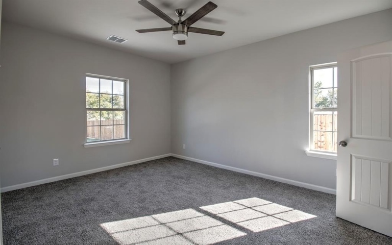 205 JOHN FIELDER, Sherman, TX 75092, 3 Bedrooms Bedrooms, ,2 BathroomsBathrooms,Residential,For Sale,205 JOHN FIELDER,20980976