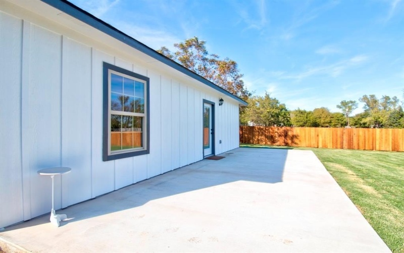 205 JOHN FIELDER, Sherman, TX 75092, 3 Bedrooms Bedrooms, ,2 BathroomsBathrooms,Residential,For Sale,205 JOHN FIELDER,20980976