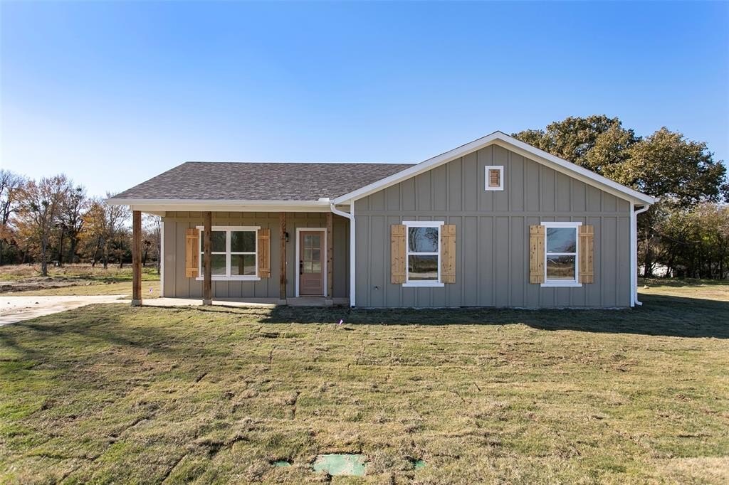429 Caro Drive, West Tawakoni, TX 75474, 3 Bedrooms Bedrooms, ,2 BathroomsBathrooms,Residential,For Sale,429 Caro Drive,20981152