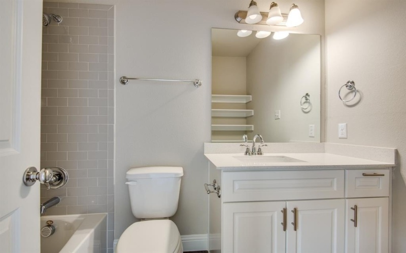 4176 Kearsage Drive, Frisco, TX 75034, 3 Bedrooms Bedrooms, ,3 BathroomsBathrooms,Residential,For Sale,4176 Kearsage Drive,20981162