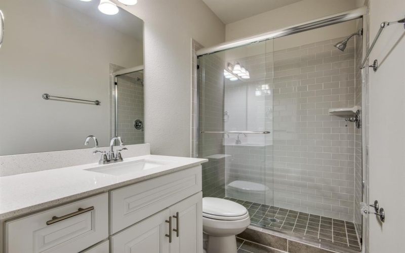 4176 Kearsage Drive, Frisco, TX 75034, 3 Bedrooms Bedrooms, ,3 BathroomsBathrooms,Residential,For Sale,4176 Kearsage Drive,20981162