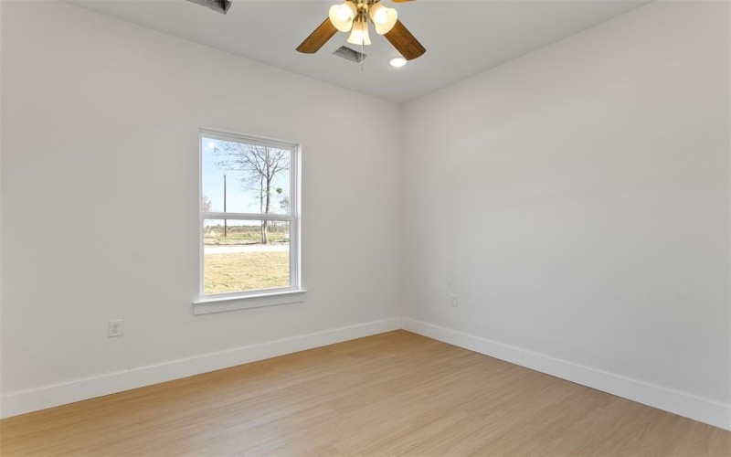 421 Caro Drive, West Tawakoni, TX 75474, 3 Bedrooms Bedrooms, ,2 BathroomsBathrooms,Residential,For Sale,421 Caro Drive,20981164