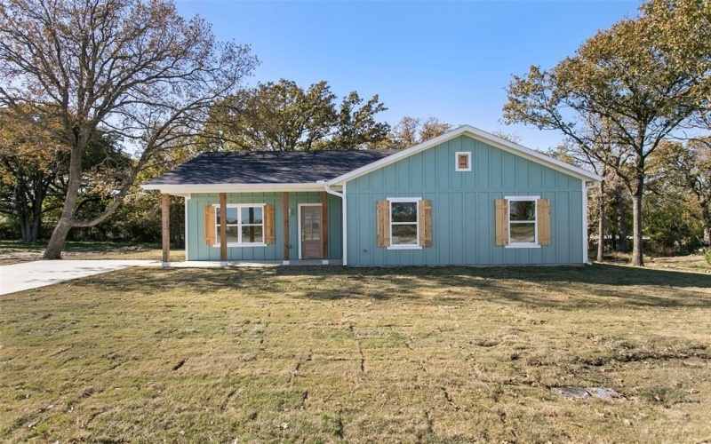 421 Caro Drive, West Tawakoni, TX 75474, 3 Bedrooms Bedrooms, ,2 BathroomsBathrooms,Residential,For Sale,421 Caro Drive,20981164