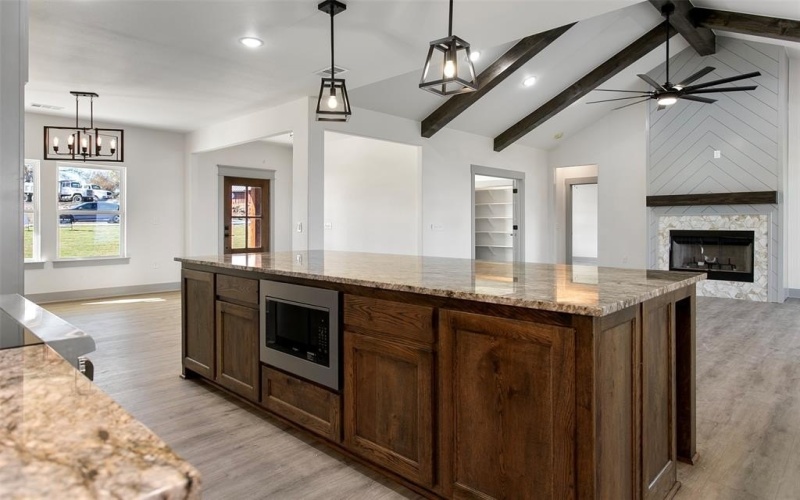 253 Caro Drive, West Tawakoni, TX 75474, 4 Bedrooms Bedrooms, ,3 BathroomsBathrooms,Residential,For Sale,253 Caro Drive,20981209