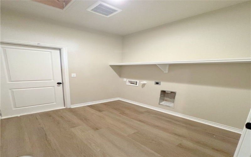2409 Blessed Street, Corpus Christi, TX 78418, 4 Bedrooms Bedrooms, ,3 BathroomsBathrooms,Residential,For Sale,2409 Blessed Street,452306