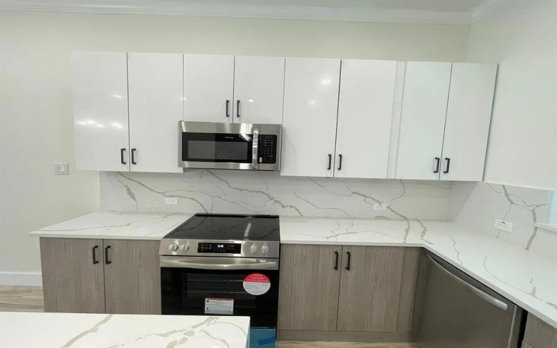 115 E 8th Street, Weatherford, TX 76086, 3 Bedrooms Bedrooms, ,2 BathroomsBathrooms,Residential Lease,For Rent,115 E 8th Street,20981276