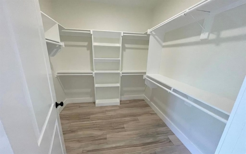 115 E 8th Street, Weatherford, TX 76086, 3 Bedrooms Bedrooms, ,2 BathroomsBathrooms,Residential Lease,For Rent,115 E 8th Street,20981276
