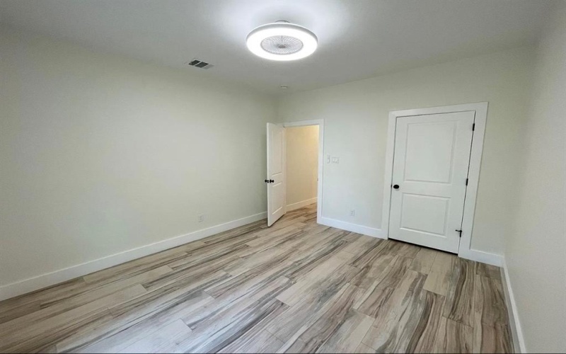 115 E 8th Street, Weatherford, TX 76086, 3 Bedrooms Bedrooms, ,2 BathroomsBathrooms,Residential Lease,For Rent,115 E 8th Street,20981276