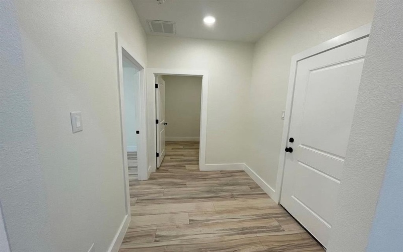 115 E 8th Street, Weatherford, TX 76086, 3 Bedrooms Bedrooms, ,2 BathroomsBathrooms,Residential Lease,For Rent,115 E 8th Street,20981276
