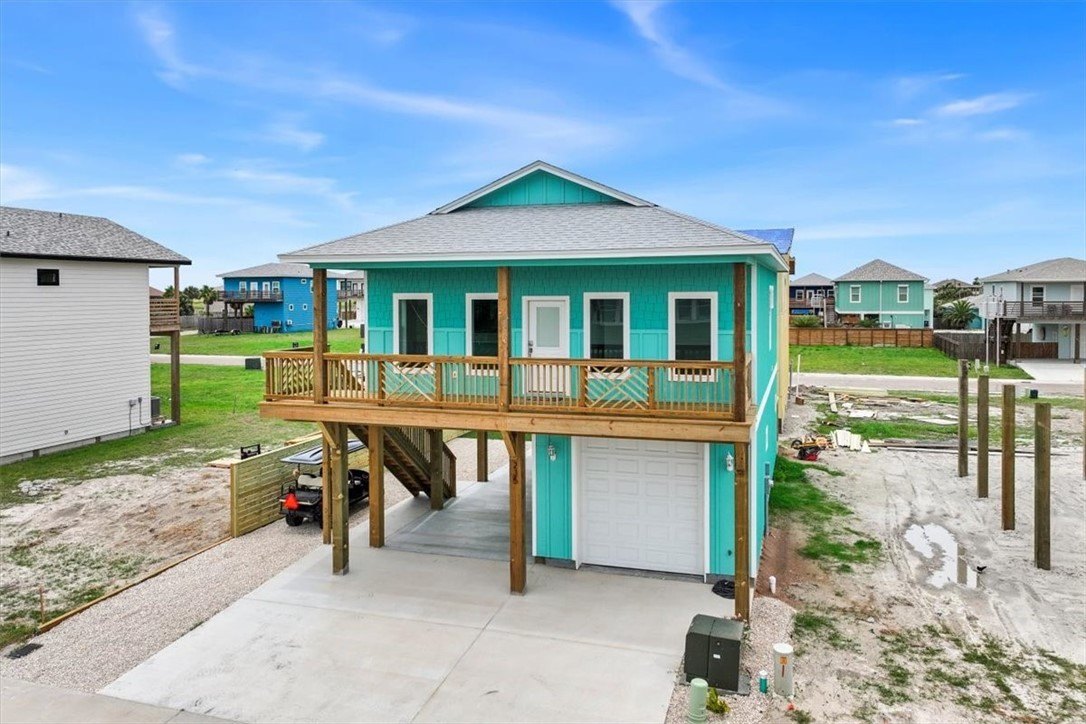 235 Port Mansfield Street, Port Aransas, TX 78373, 4 Habitaciones Habitaciones , ,3 BañosBaños,Residential,En Venta,235 Port Mansfield Street,452310