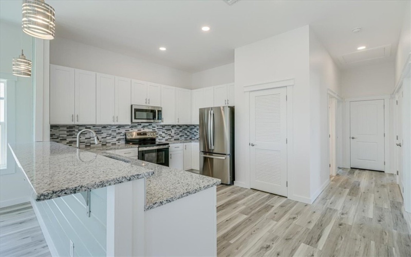 235 Port Mansfield Street, Port Aransas, TX 78373, 4 Habitaciones Habitaciones , ,3 BañosBaños,Residential,En Venta,235 Port Mansfield Street,452310